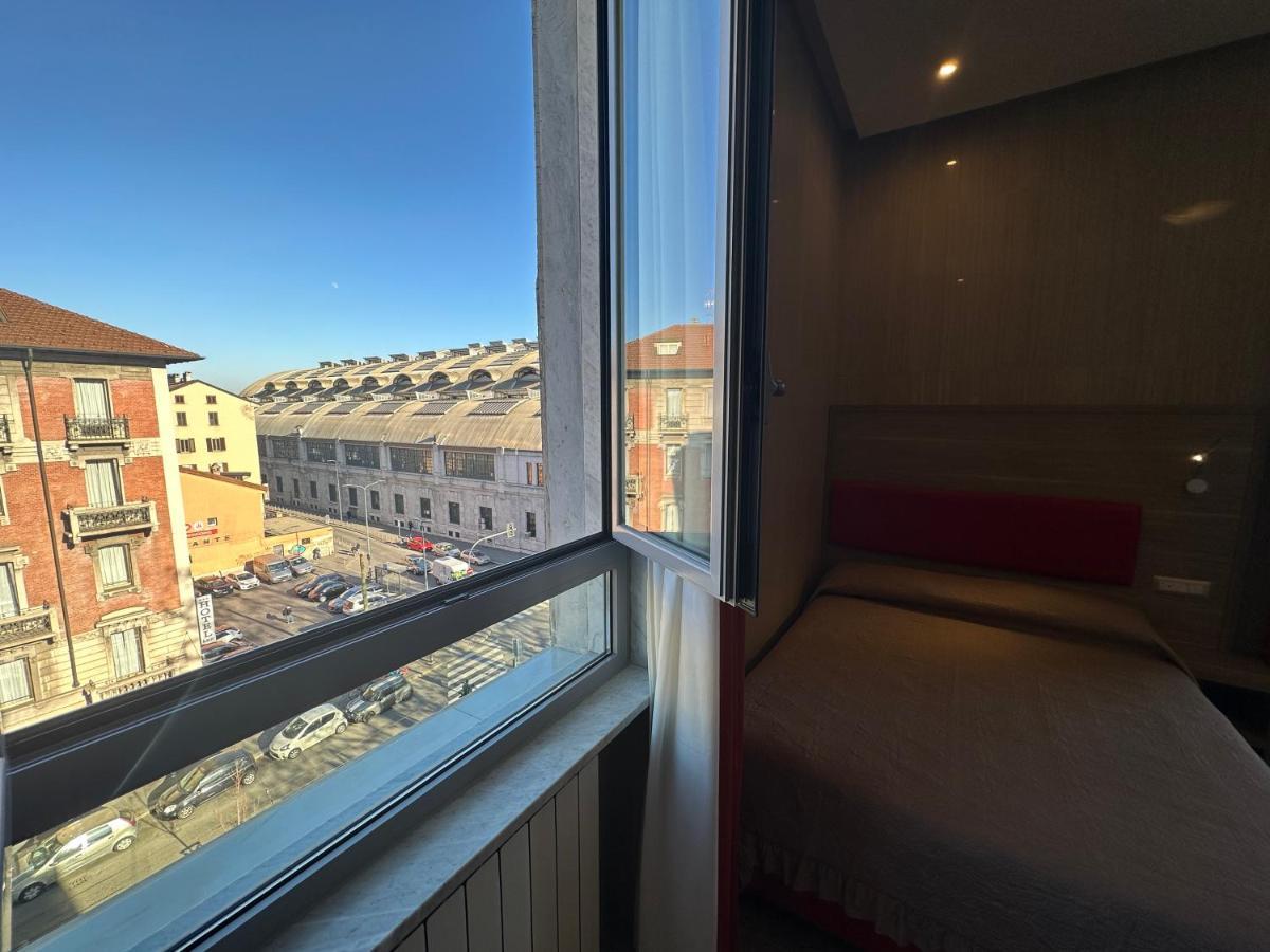 Hotel Midway Milano Exteriör bild