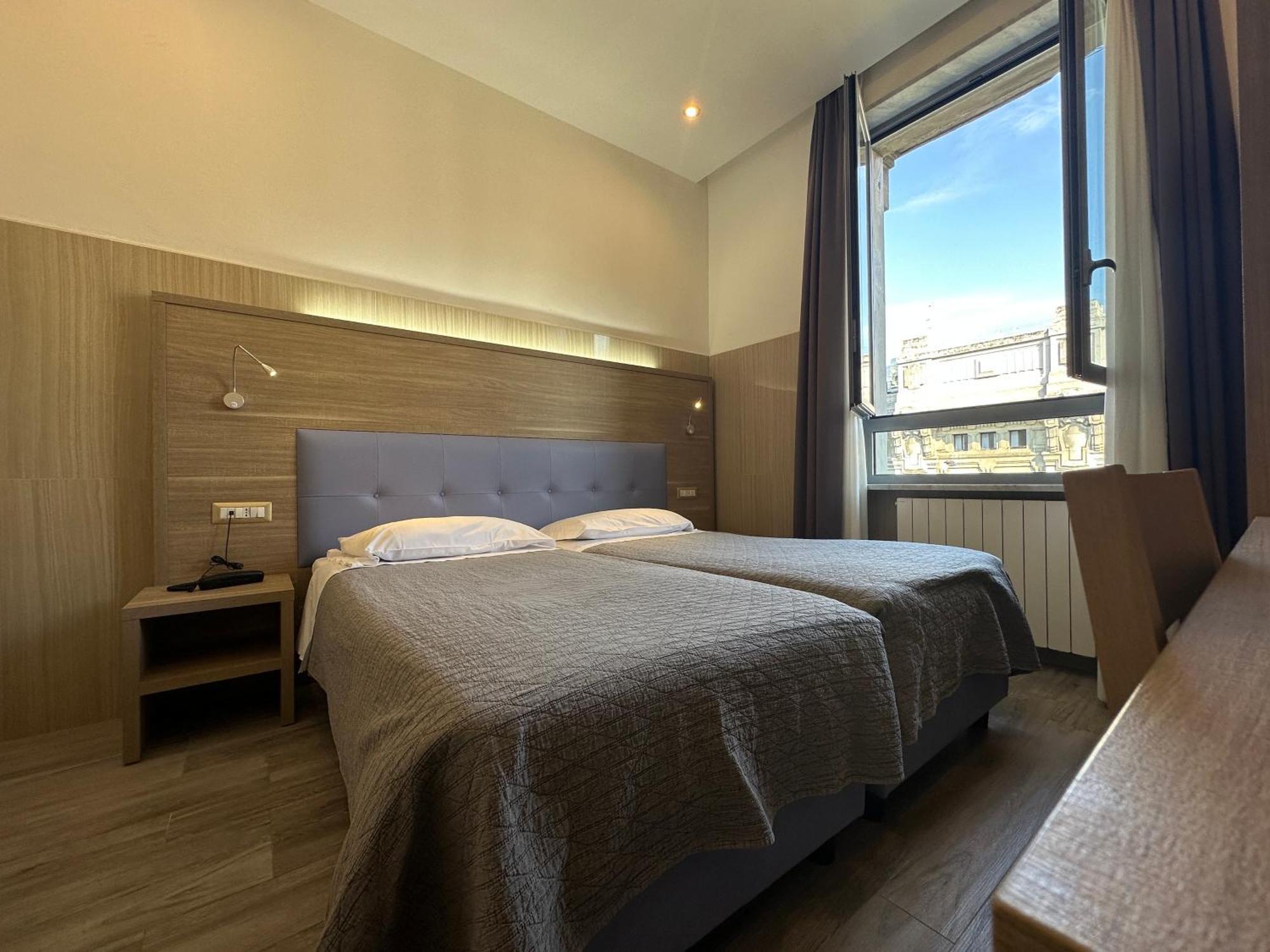 Hotel Midway Milano Exteriör bild